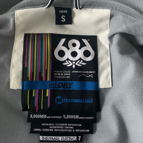 686 Mens snowboard jacket - Picture 4 of 4